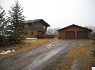 32 W Stark Rd, Esko, MN 55733