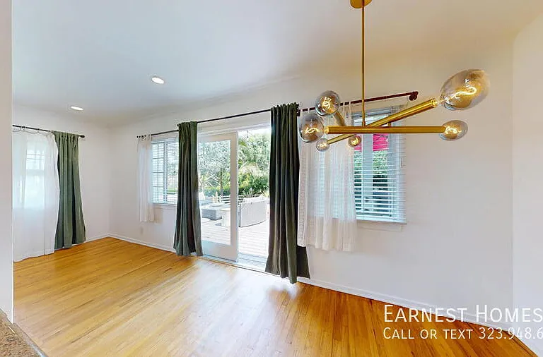 1410 Dartmouth Dr — Photo 6