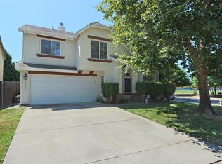 8520 La Riviera Dr, Sacramento, CA 95826