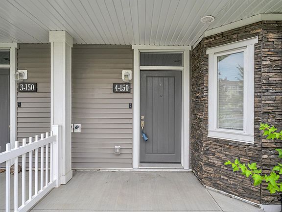 3rd image of 150 Everitt Dr N #4