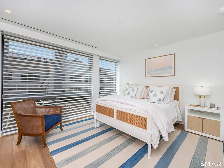 111 Rowayton Ave #201 — Photo 21