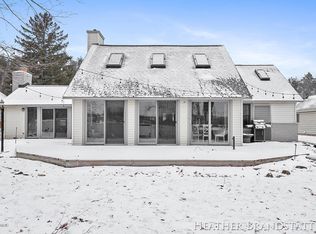 1170 W Cottage Ln, Newaygo, MI 49337