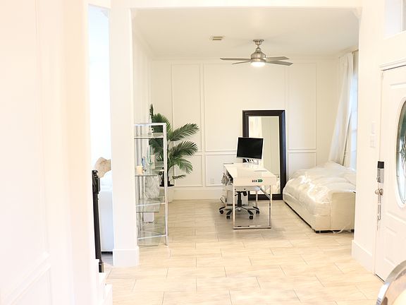 3rd image of 5214 Bay Pines Dr