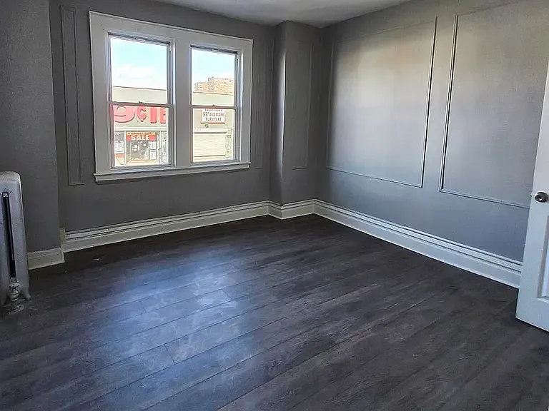 3 bed, $2,275 — Photo 1