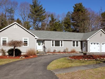 65 Albemarle Rd, Norwood, MA, 02062