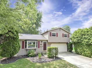 269 Butternut Ln, Berea, OH 44017