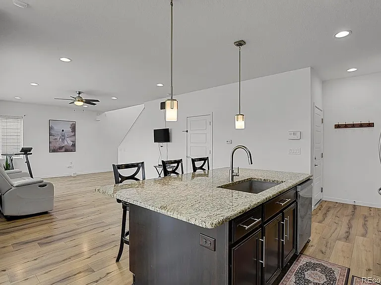 11081 Richfield Cir — Photo 7