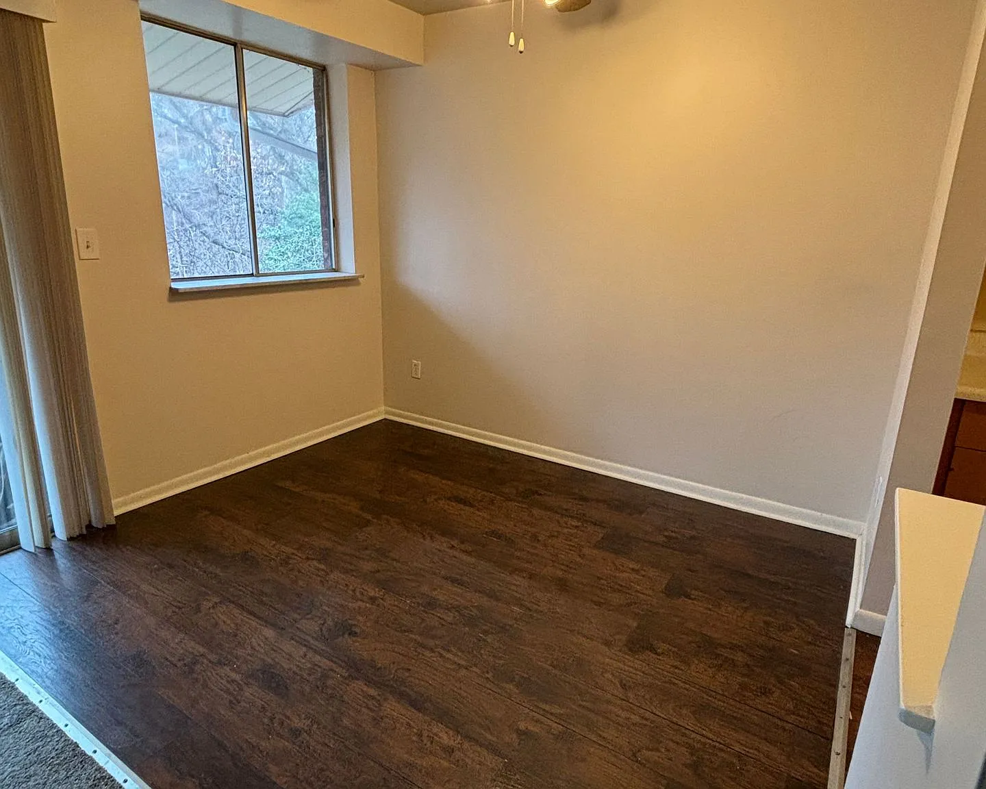 Olympia Park Apartments 1 and 2 Bedroom Units Available THIS SUMMER! — Photo 3