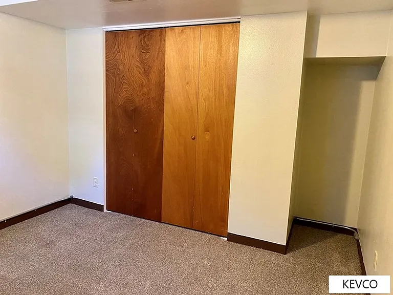 827 Remington St — Photo 16