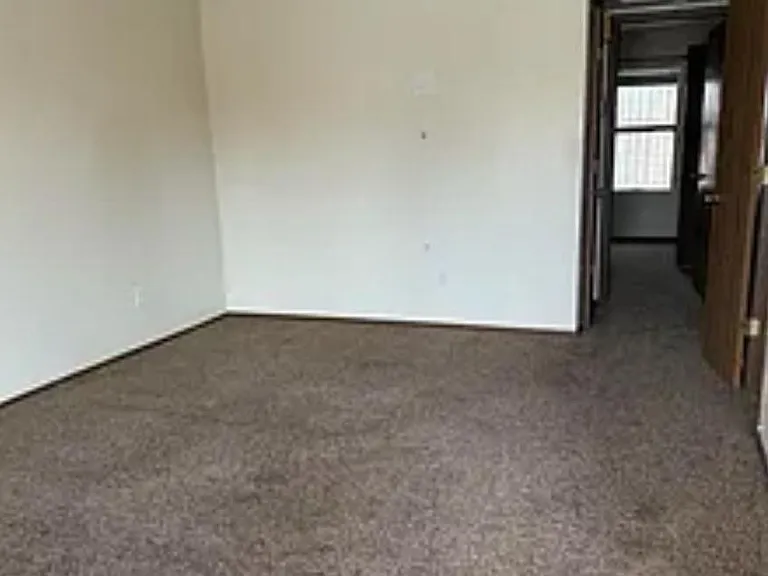 2190 Bex St — Photo 2