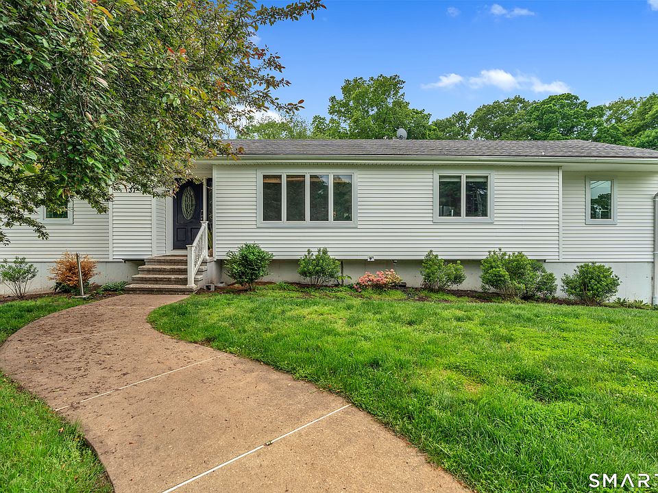 1st image of 37 Woodside Drive