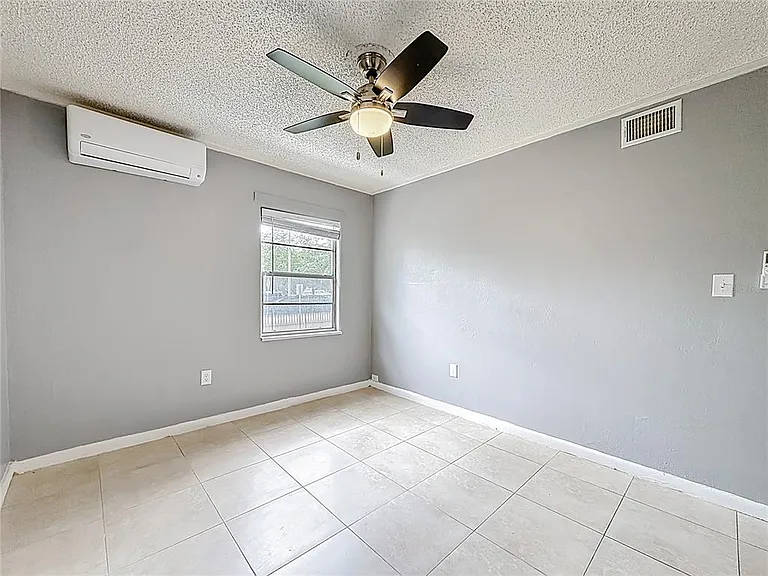 927 Hoffner Ave — Photo 10