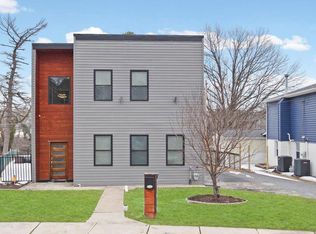 3145 Baybriar Rd, Dundalk, MD 21222