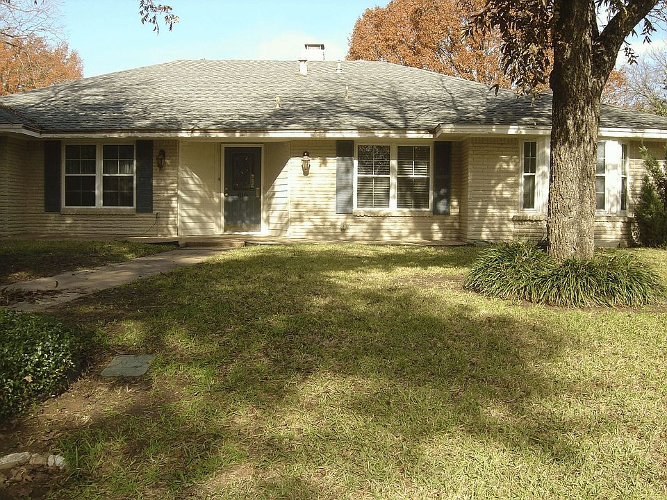 Curb View