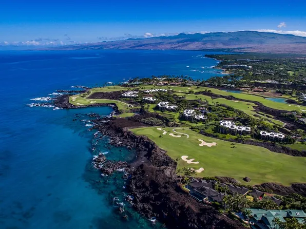 68-1050 Mauna Lani Point Dr #B202, Kamuela, HI 96743