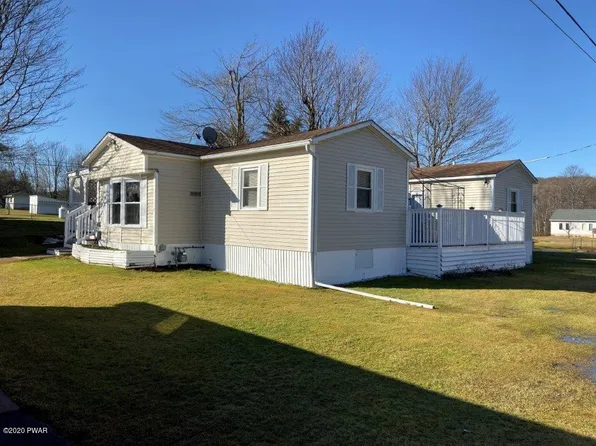 421 Main St, Mayfield, PA 18433