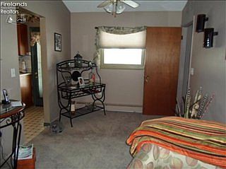 2nd image of 109 Meadow Ln