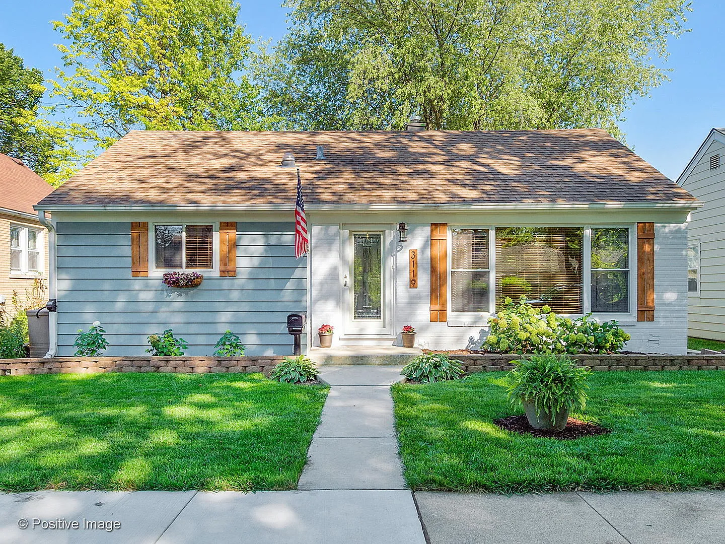 3119 Arthur Ave photo 1
