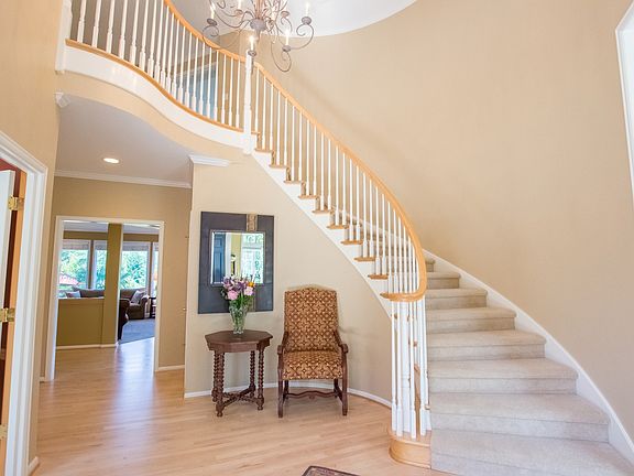 5th image of 35119 SE Augusta Pl