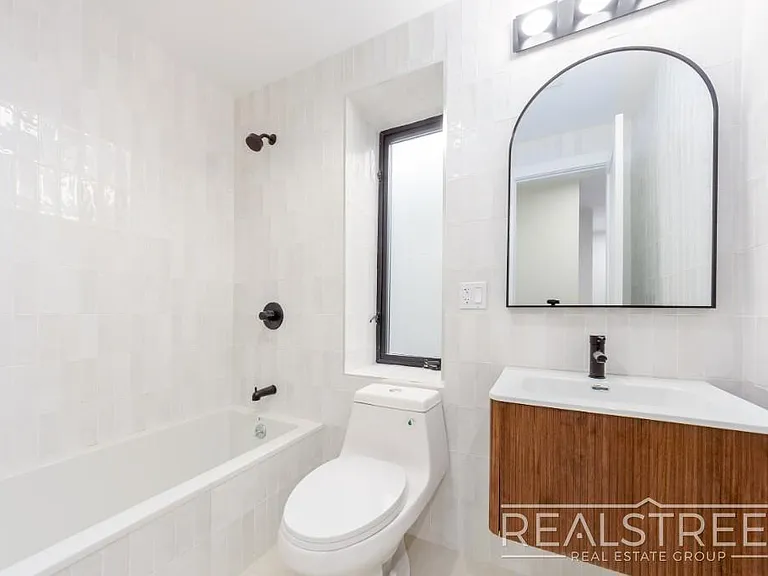 1406 Lincoln Pl #2R — Photo 7