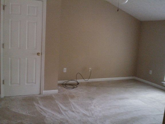 4th image of 2205 Glynmoore Dr