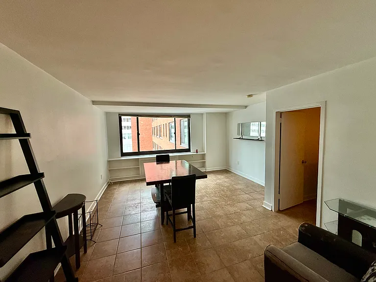 1021 Arlington Blvd #712 — Photo 5