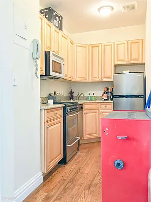 Rented by Citi Habitats | media 14