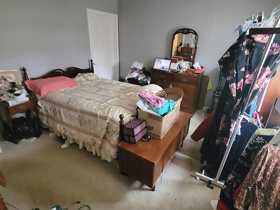 5th image of 43 Sunbrook Ln #6