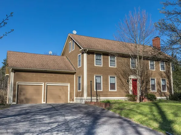 60 Northfield Rd, Lunenburg, MA 01462