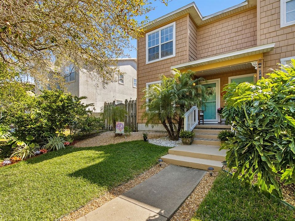 1st image of 2488A 1st Ave