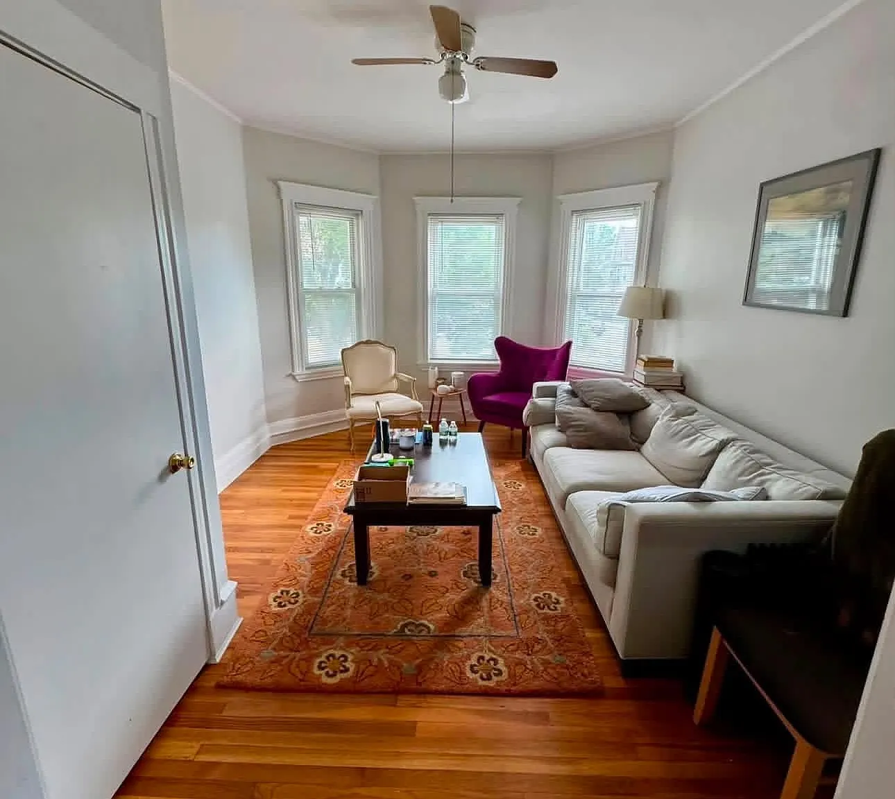 3 bed, $3,000 — Photo 1