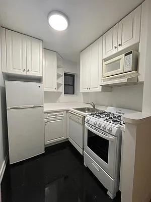 Rented by Corcoran | media 3