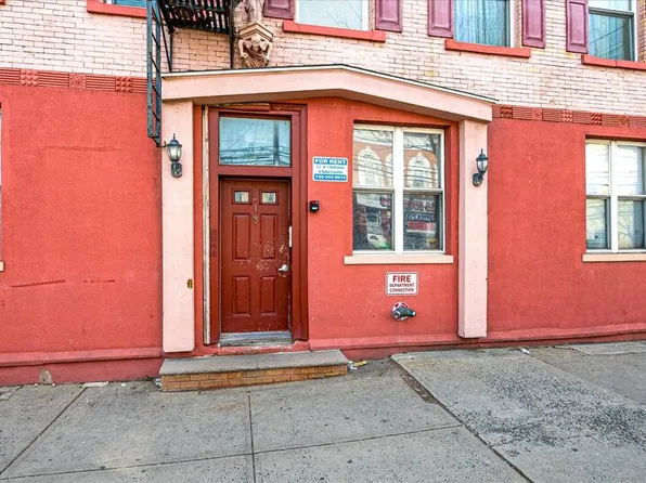 213 Hall Ave #5, Perth Amboy, NJ 08861