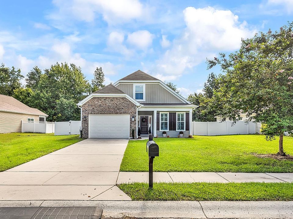 1st image of 113 Jenna Macy Dr.