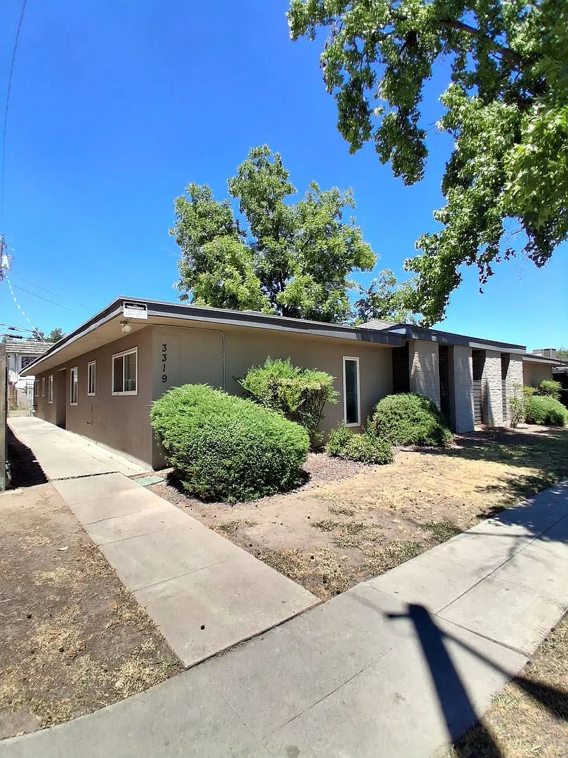 3319 E. Fairmont Ave. — Photo 4