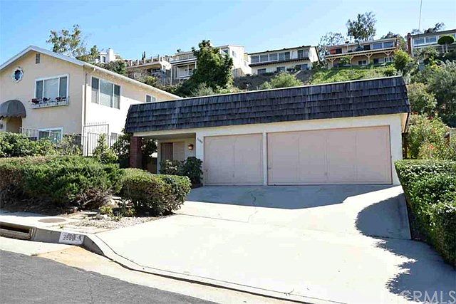 1st image of 3888 Bluff St