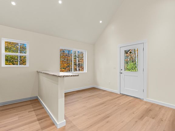 4th image of 330 Five Kezars Road