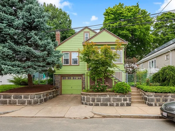 57 Huron Cir, Dorchester, MA 02124