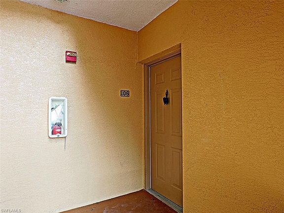 3rd image of 15590 Ocean Walk Cir APT 106
