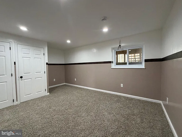 9609 Clocktower Ln — Photo 21