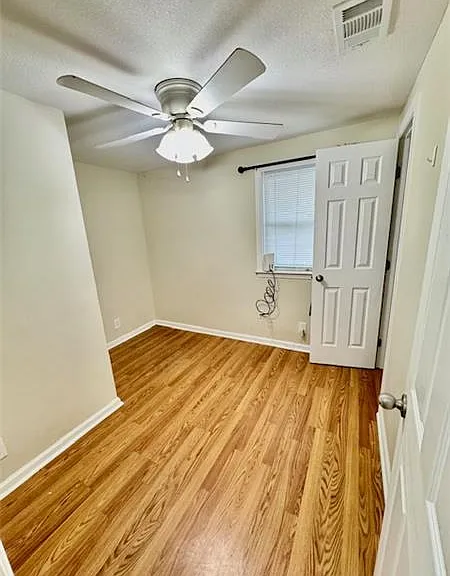 904 Sherman Ave — Photo 10