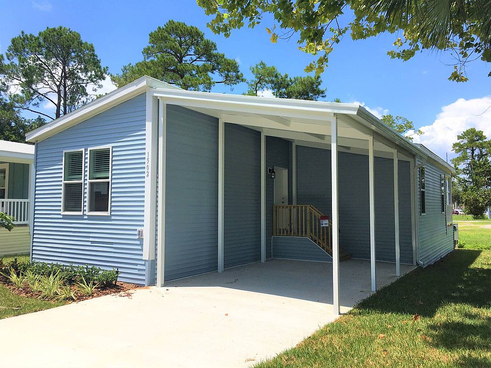 1st image of 1502 Flora Lee Dr