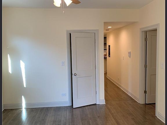 3rd image of 1630 W Gregory St #1