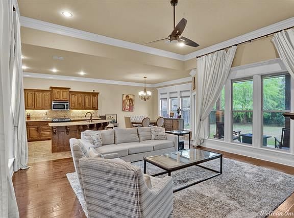 4th image of 9754 Aiello Ln
