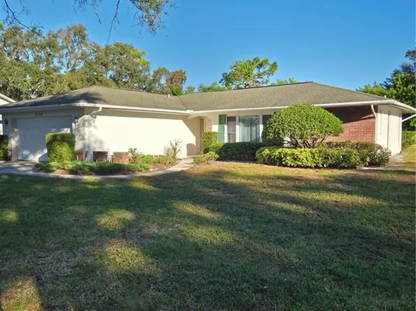 2700 Westchester Dr N, Clearwater, FL 33761