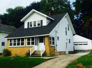 919 Valley Ave NW, Grand Rapids, MI 49504