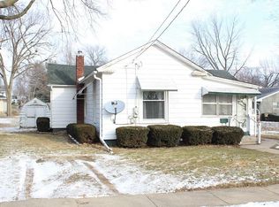 116 Maple Ave, Morrison, IL 61270