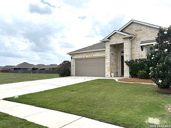 2nd image of 481 SUMMERSWEET RD