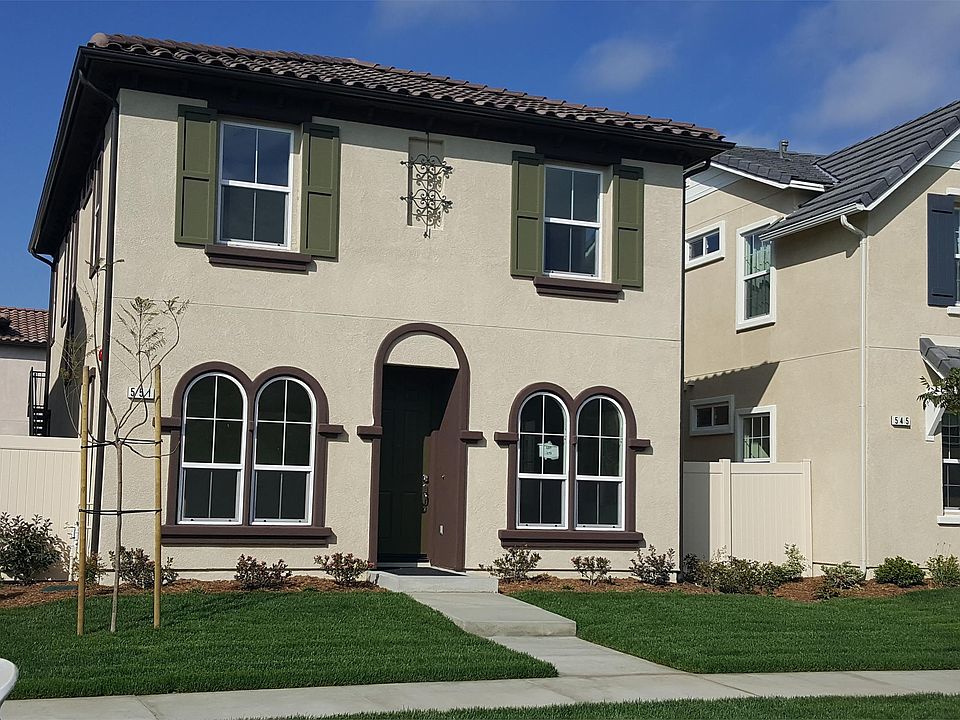 1st image of 551 Nile River Dr