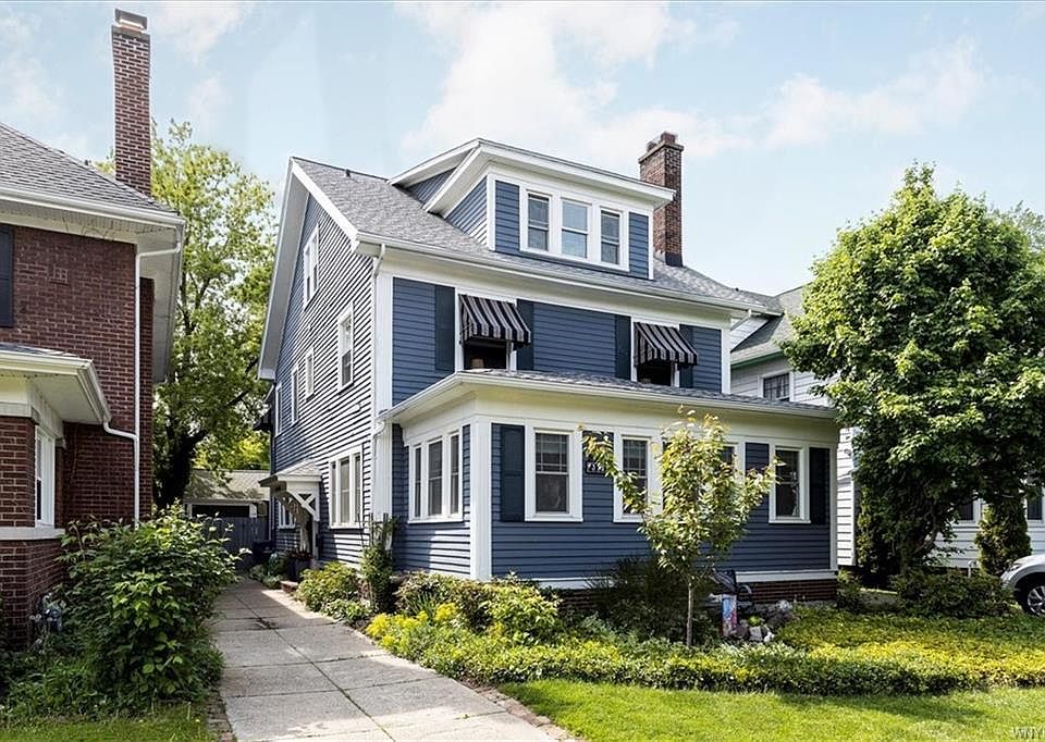 1st image of 372 Parker Ave